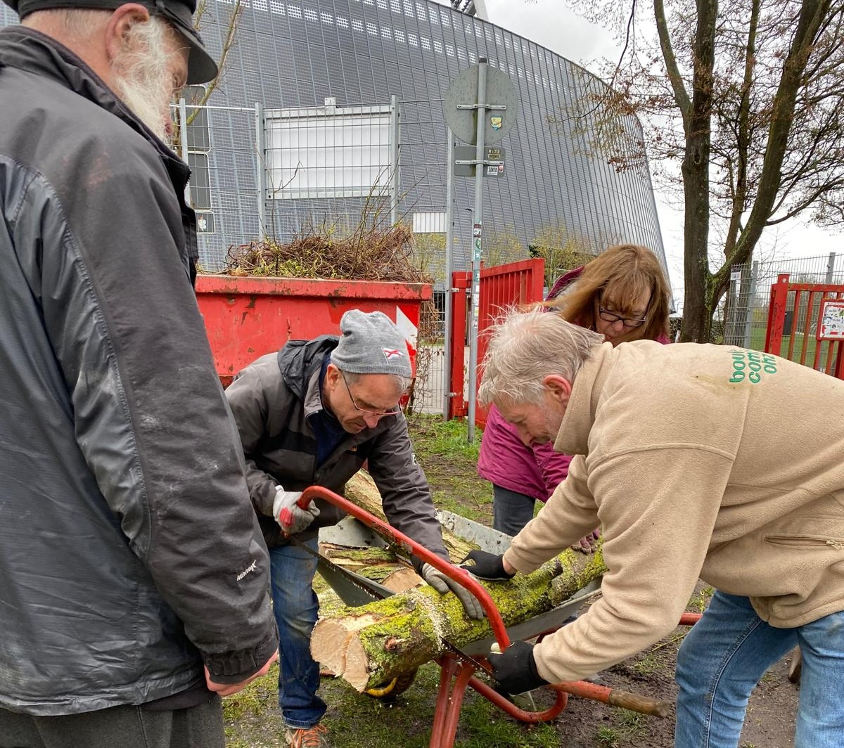 Arbeitsdienst und Krantermin – gemeinsam richtig was bewegt